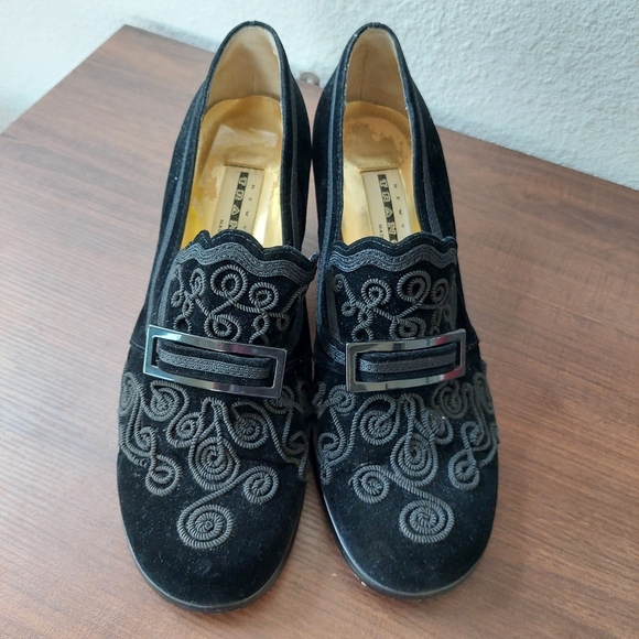 Vintage Victorian New York Transit Suede Leather Embroidered Pumps Size 7.5M - Picture 1 of 9